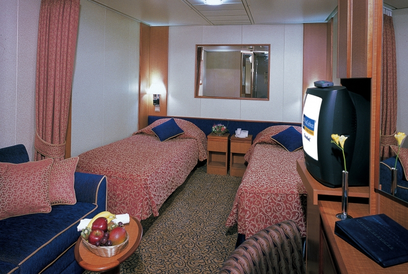 cabin img