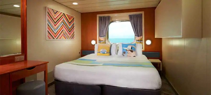 cabin img