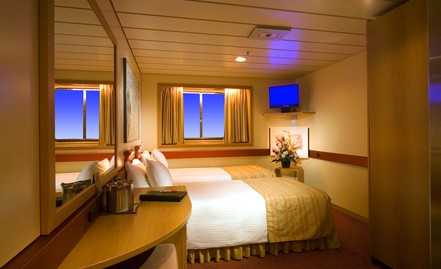 cabin img
