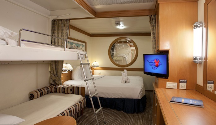 cabin img